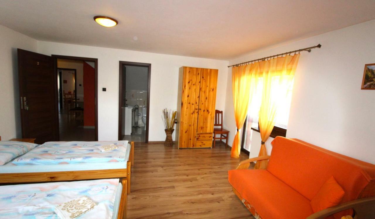 Penzion Saty Liptovske Sliace Extérieur photo